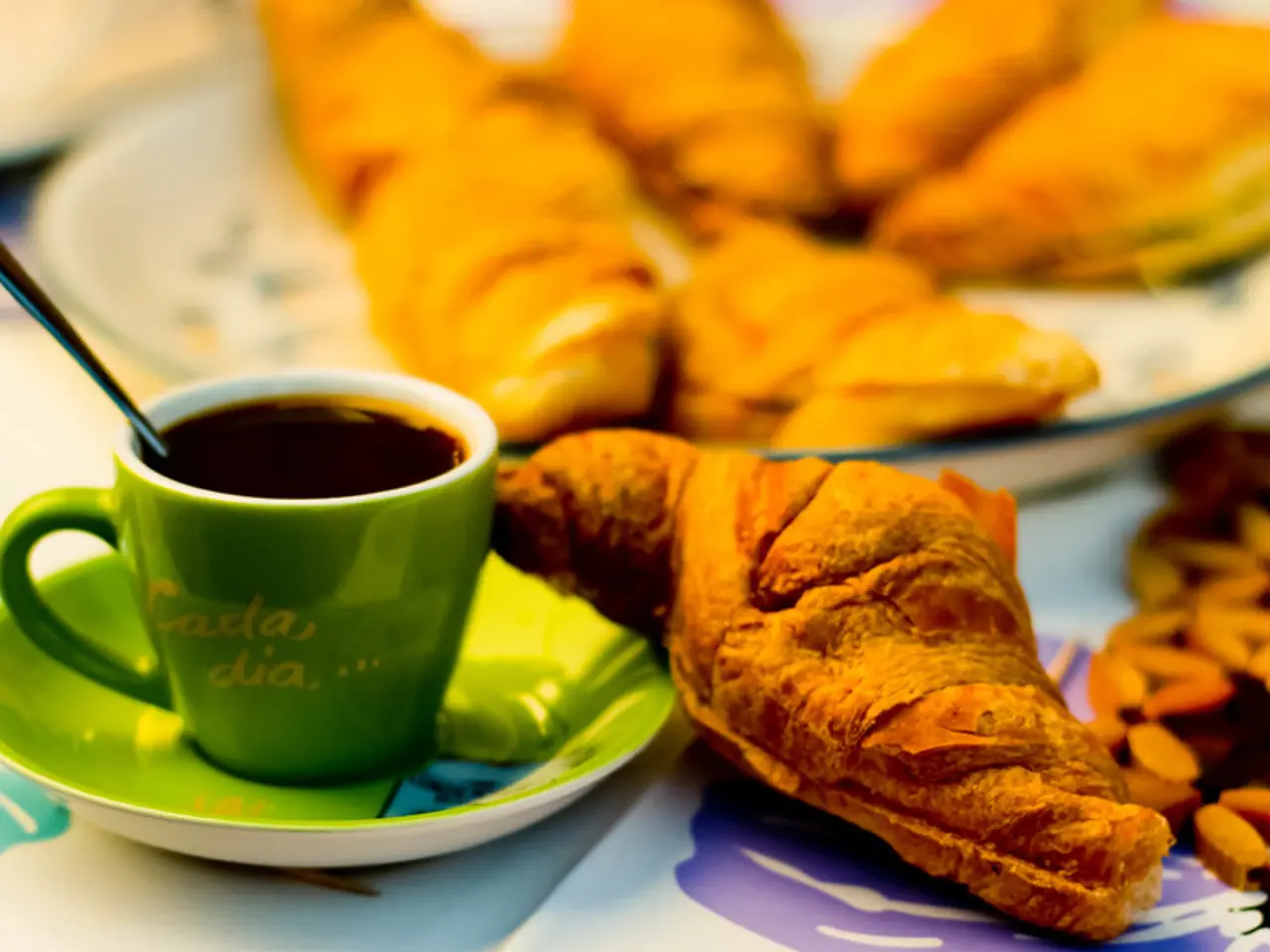 Guide to Maintaining the Charm of Cornishware Ceramics