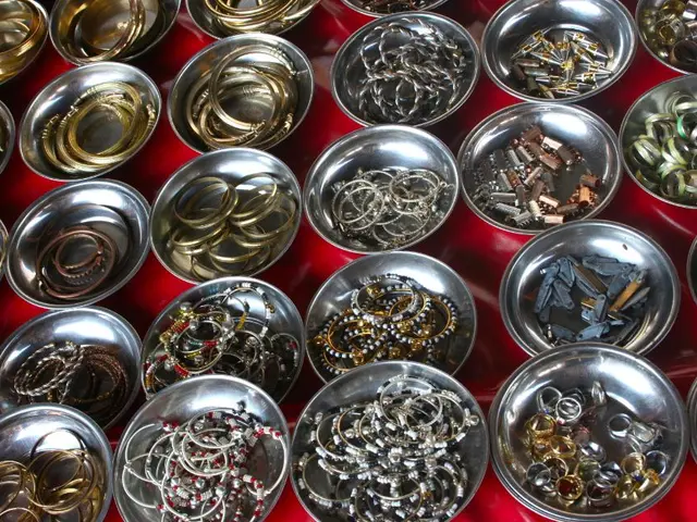 Savvy buyers can explore an array of ethnic fashion choices with Myntra's current Payday Sale