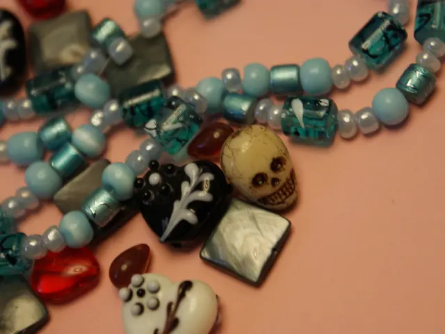 Tips for Domestic Cleaning of Gold Jewelry Items