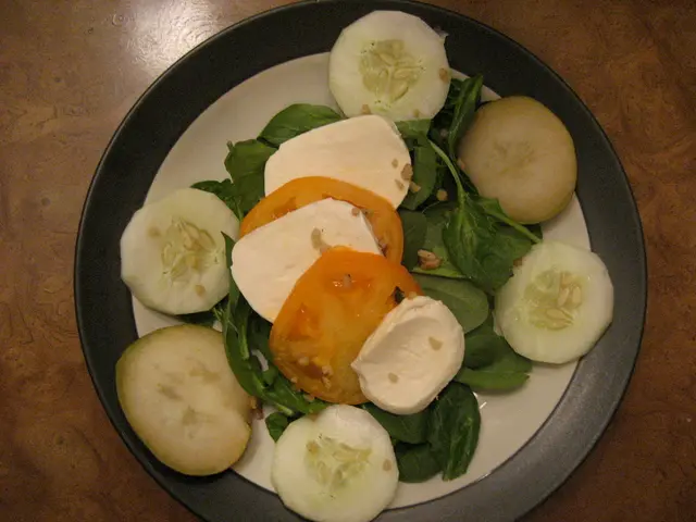 Grow Your Own Veggies for Free: 8 Vegetables that Can Be Propagated from Cuttings for Next Year's...