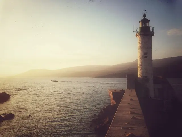 Dream interpretations: Coastline-focused dreams reveal feelings of seeking freedom, new beginnings,...