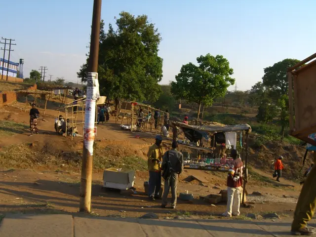 Simplify the Struggle of Establishing a Beach Tent with this exceptionally Simple Setup Solution