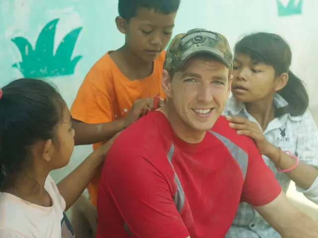 Approximately twenty percent of individuals in Germany reside independently.