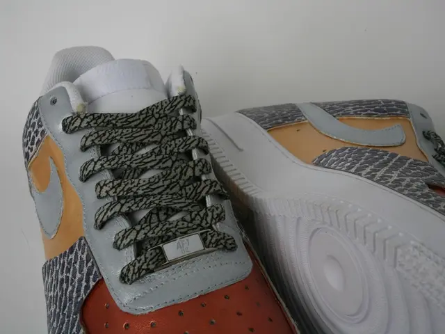 Hailey Bieber and Kendall Jenner recently showcased a classic shoe that embodies the essence of...