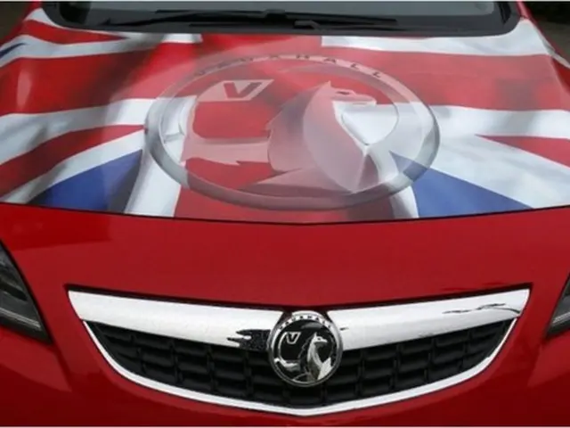 Car owner's 2019 Toyota Tacoma under repair for defective paint; dealer provided Corolla loaner. If...