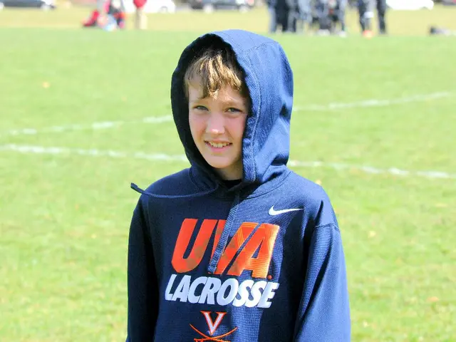 Comedy performer Jochen Prang sets sail for Vauban Island to present his standalone comedy act.