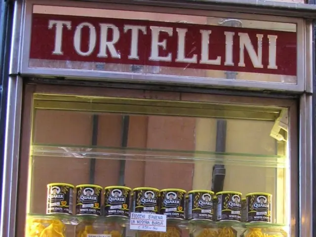 Top Mini Fridges: Impressive Selections for Easy Cooling Comfort