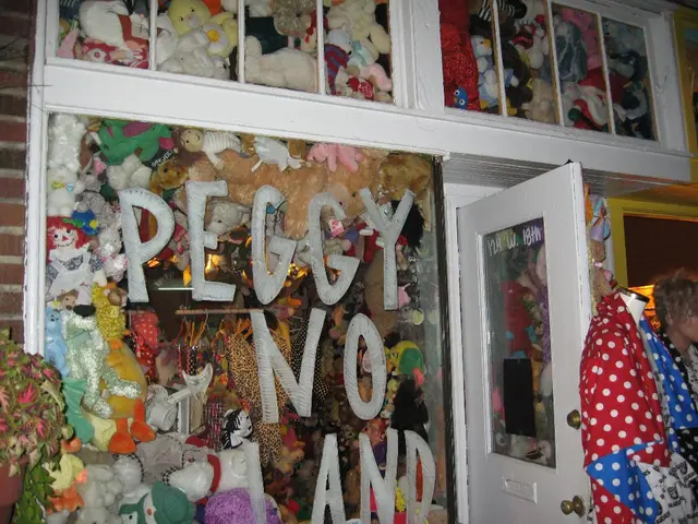 Revitalizing Traditional Shopping Areas through 3D Digital Replica Technology