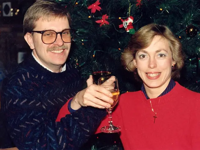 German authorities have been called upon to engage in discussions regarding the proposed budget.