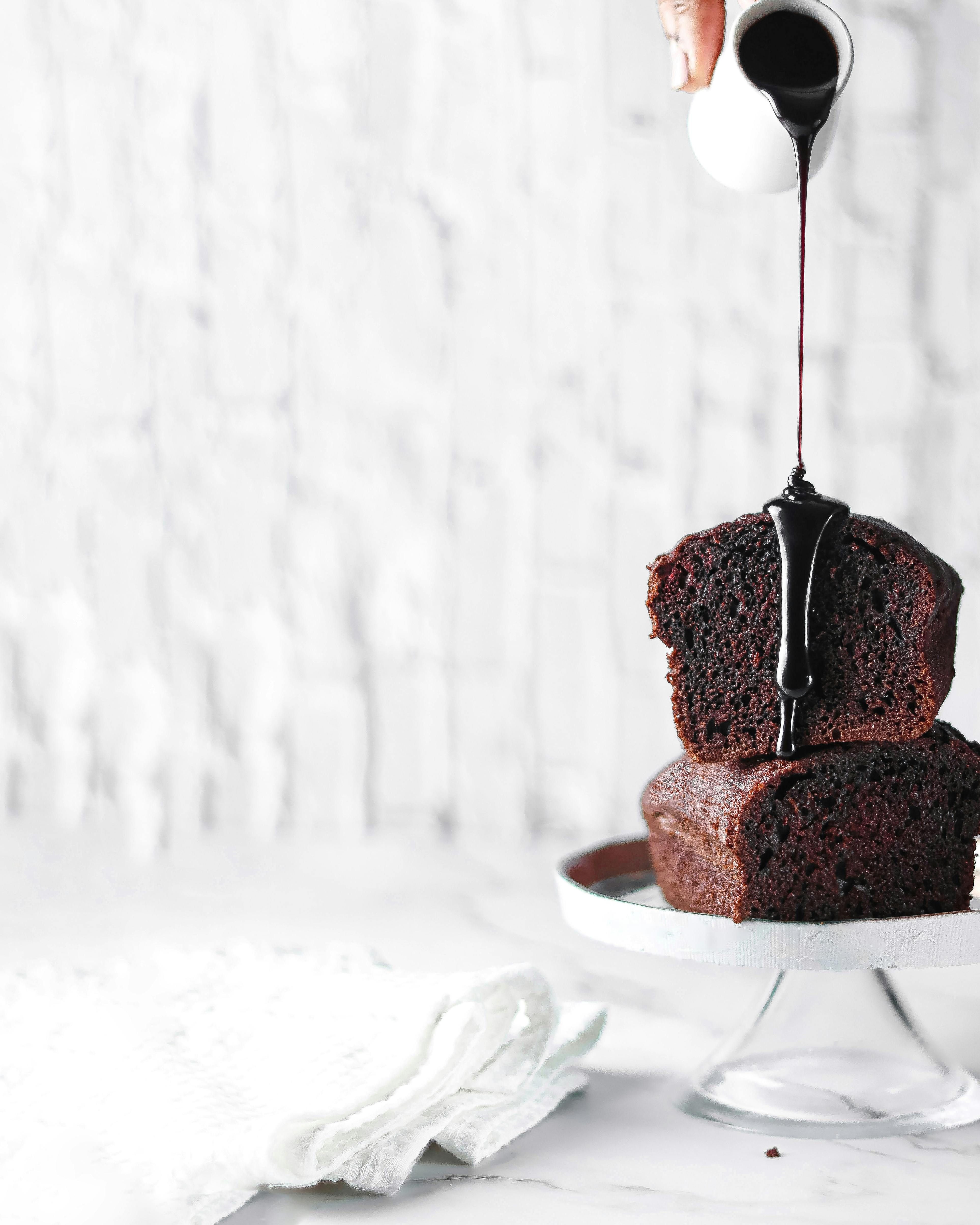 Premium Baked Goods: Moist White Cake Blend – Deluxe Edition Affordable Essential Groceries that Our Editors Regularly Purchase at Walmart